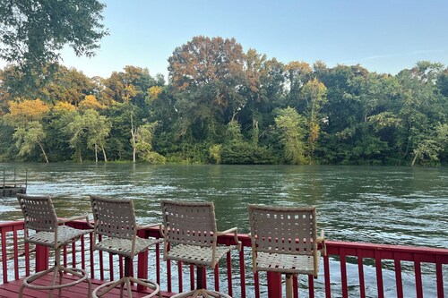 Fish, Hike & Relax: Heber Springs Family Home