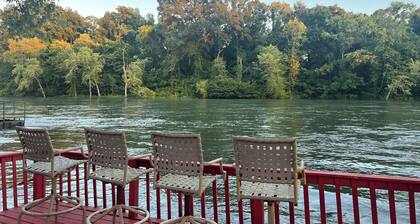 Fish, Hike & Relax: Heber Springs Family Home