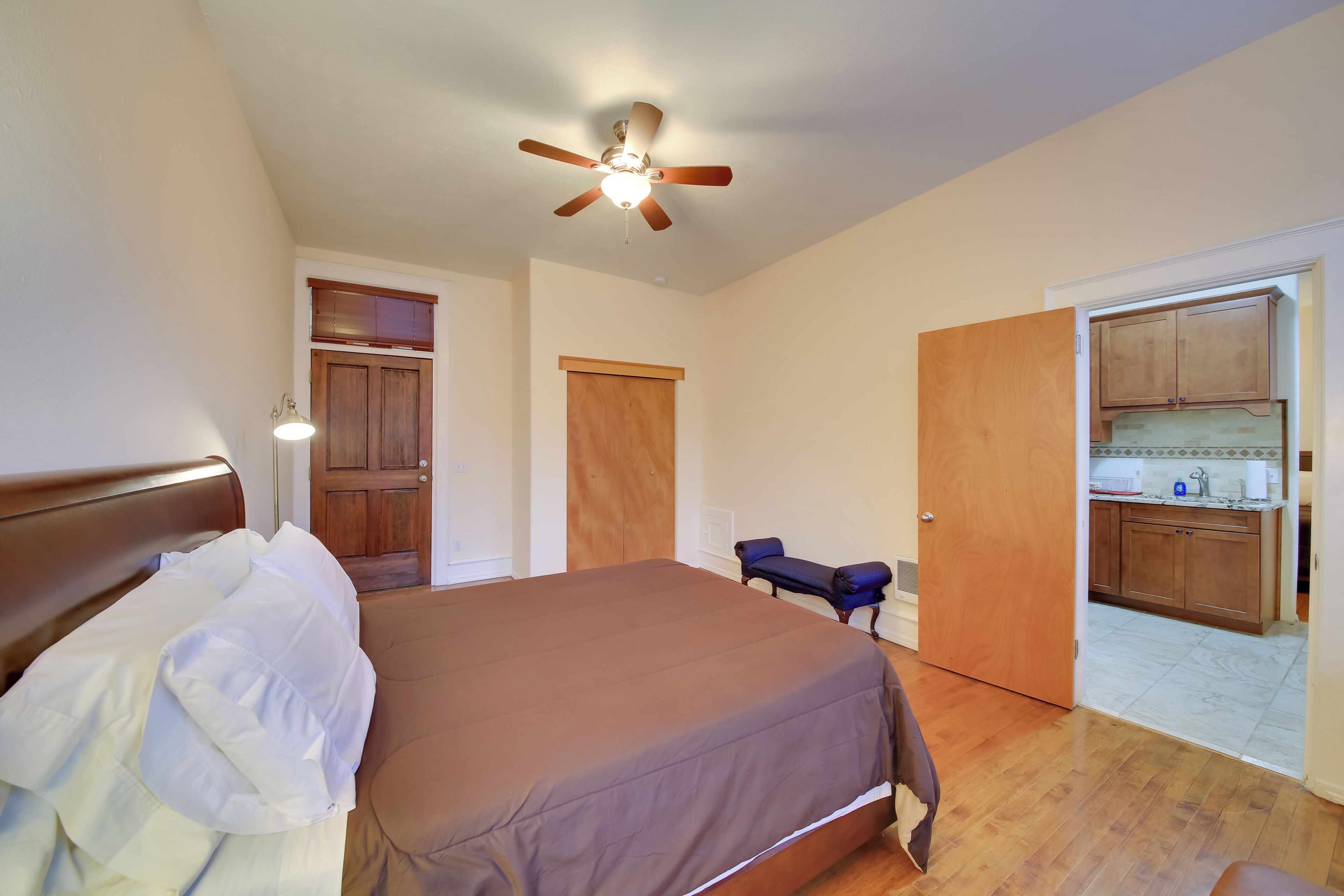 Apartment (1 Bedroom) | Interior