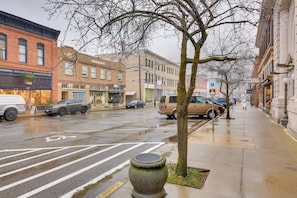 Apartment (0 Bedroom) | Interior - Walkable Studio in the Heart of Dtwn Wallace! (Wallace)