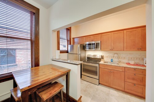Walkable Studio in the Heart of Dtwn Wallace!