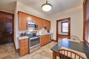 Apartment (1 Bedroom) | Innenbereich