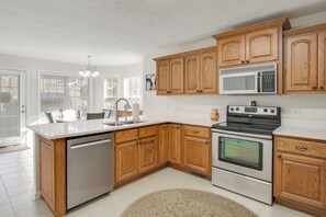 House (3 Bedrooms) | Interior - 2 Mi to Pickwick Landing State Park: Home w/ Yard (Counce)