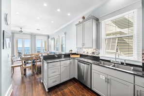 Fridge, microwave, oven, stovetop - Sunset Over Seas*Frangista Gated Beach*Elevator* (MIRAMAR BEACH)