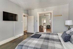 Apartment (1 Bedroom) | Interior