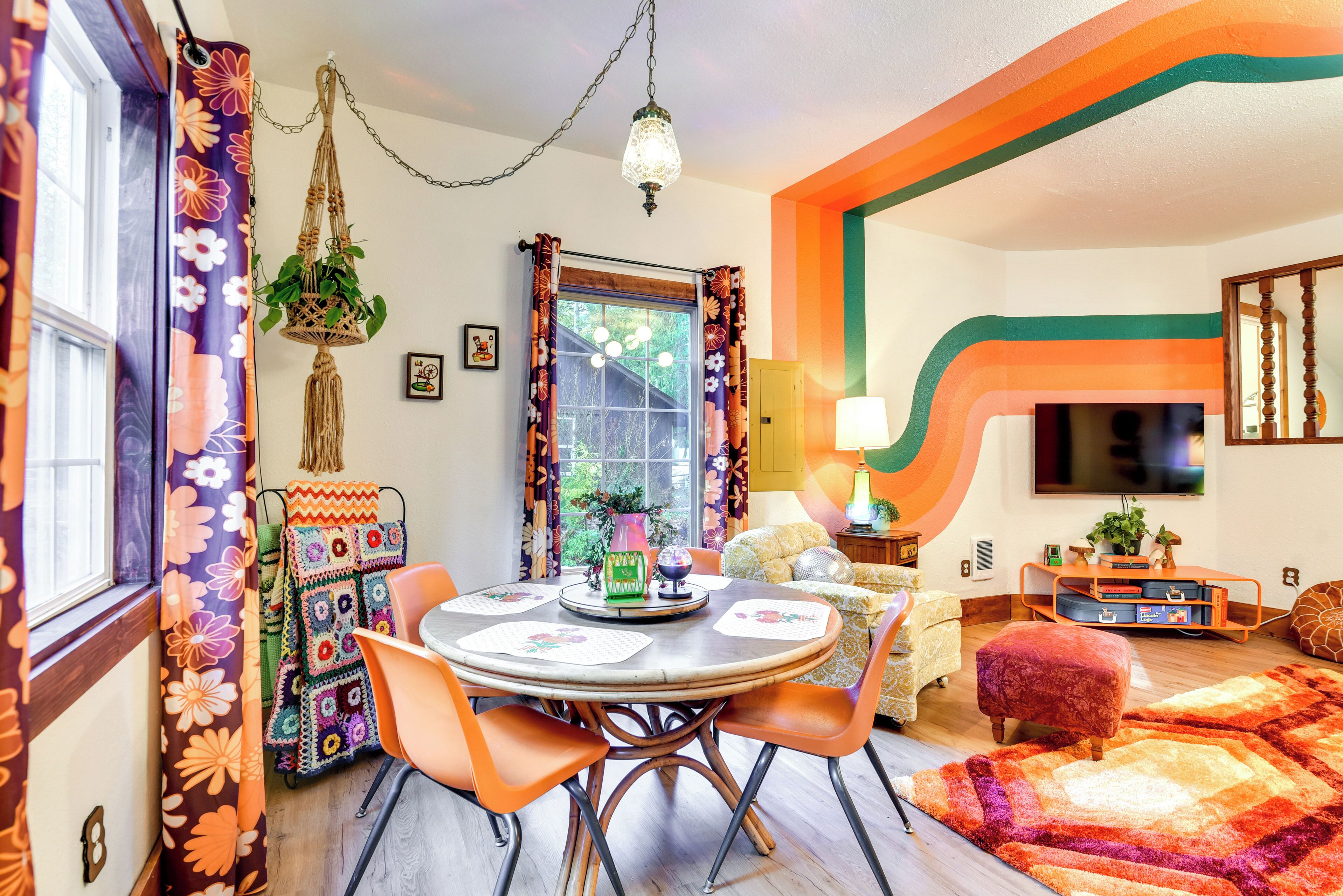 المنشأة من الداخل