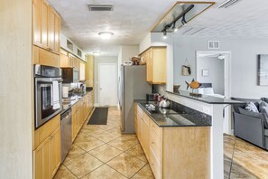 House (3 Bedrooms) | Interior - Stay & 'sea' Port Charlotte: Family Home w/ Yard (Port Charlotte)