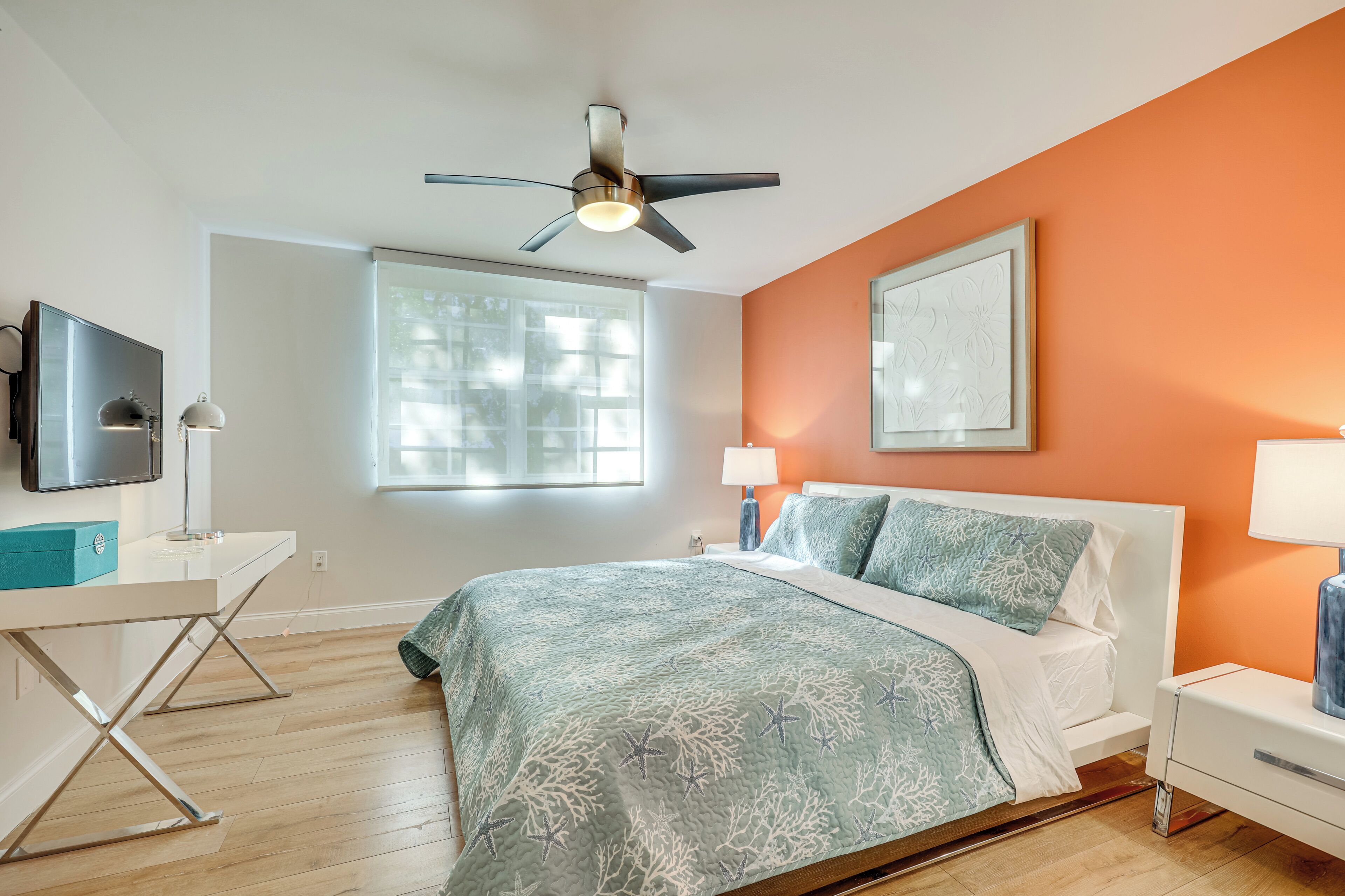 Apartment (2 Bedrooms) | Front of property