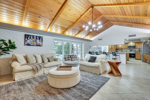 Spacious Family Escape w/ Pool in Deerfield Beach!