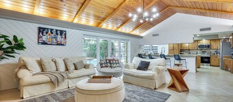 Spacious Family Escape w/ Pool in Deerfield Beach!