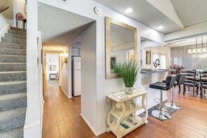 Căn hộ (3 Bedrooms) | Nội thất