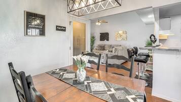 Căn hộ (3 Bedrooms) | Nội thất