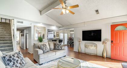 Furnished Patio! Family-friendly Tulsa Townhome