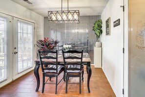 อพาร์ทเมนท์ (3 Bedrooms) | ภายใน