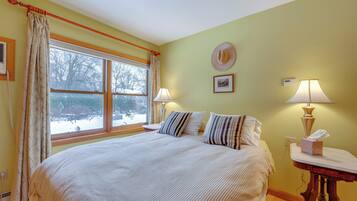 Apartment (1 Bedroom) | Interior