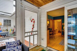 Apartment (1 Bedroom) | Interior - 2 Mi to Main Street! Cozy Burlington Guest Suite (Burlington)