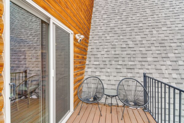 Interior - Wooded Retreat w/ Private Hot Tub in Evergreen (Evergreen)