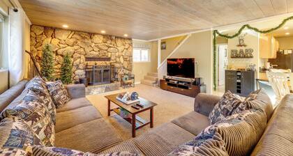Hot Tub + Game Room: Group Getaway in Big Bear!