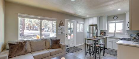 Rumah (2 Bedrooms) | Interior