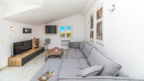 Uklassifisert bilde, 4 av 64, knapp