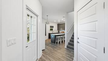 Maison, 3 chambres | Intérieur