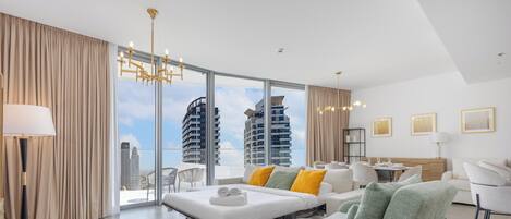 Appartement, balcon, vue sur la ville | Aire de séjour