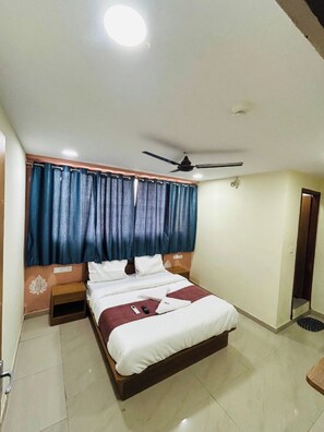 Executive Suite | Free WiFi