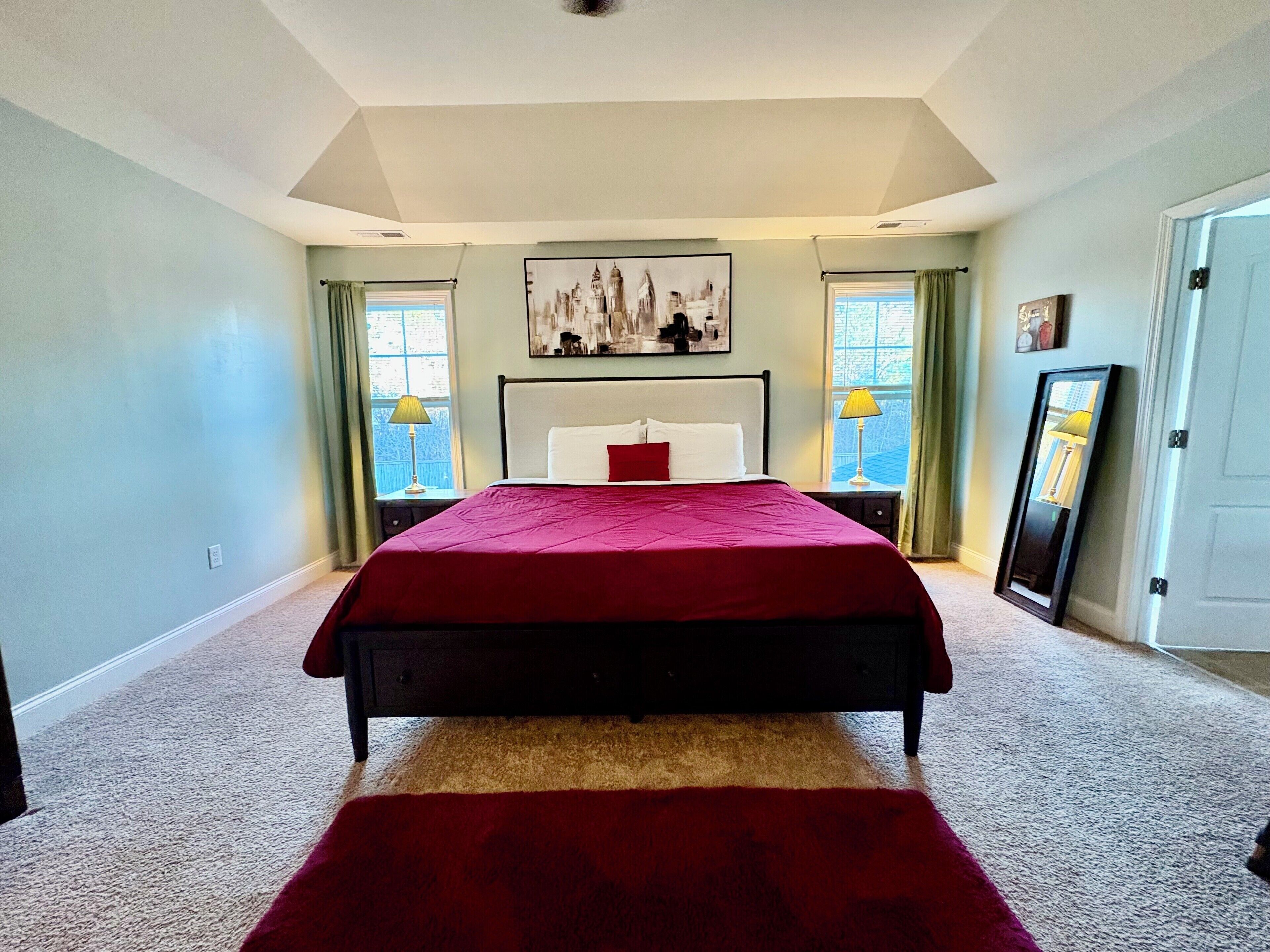 4 bedrooms, iron/ironing board, WiFi, bed sheets