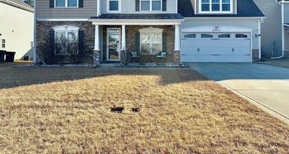 Cozy & Spacious 4BR / 3BA Home w/ Office & Screened Patio Near Fort Liberty