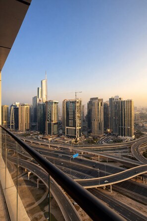 Property grounds - Marina Skyline Views - 1BR in Dubai Marina (Dubai)