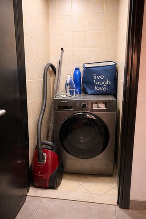 Interior - Marina Skyline Views - 1BR in Dubai Marina (Dubai)