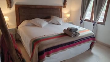 2 habitaciones, tabla de planchar con plancha y wifi gratis