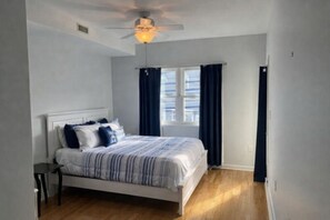 4 bedrooms, WiFi, wheelchair access - Located in the heart of Ocean City,Downtown this spacious 4-bedroom apartment. (Ocean City)