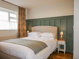 3 habitaciones, decoración personalizada y muebles diferentes