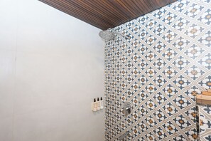 Deluxe Double Room | Bathroom | Slippers - Ved Mahal (Jaipur)