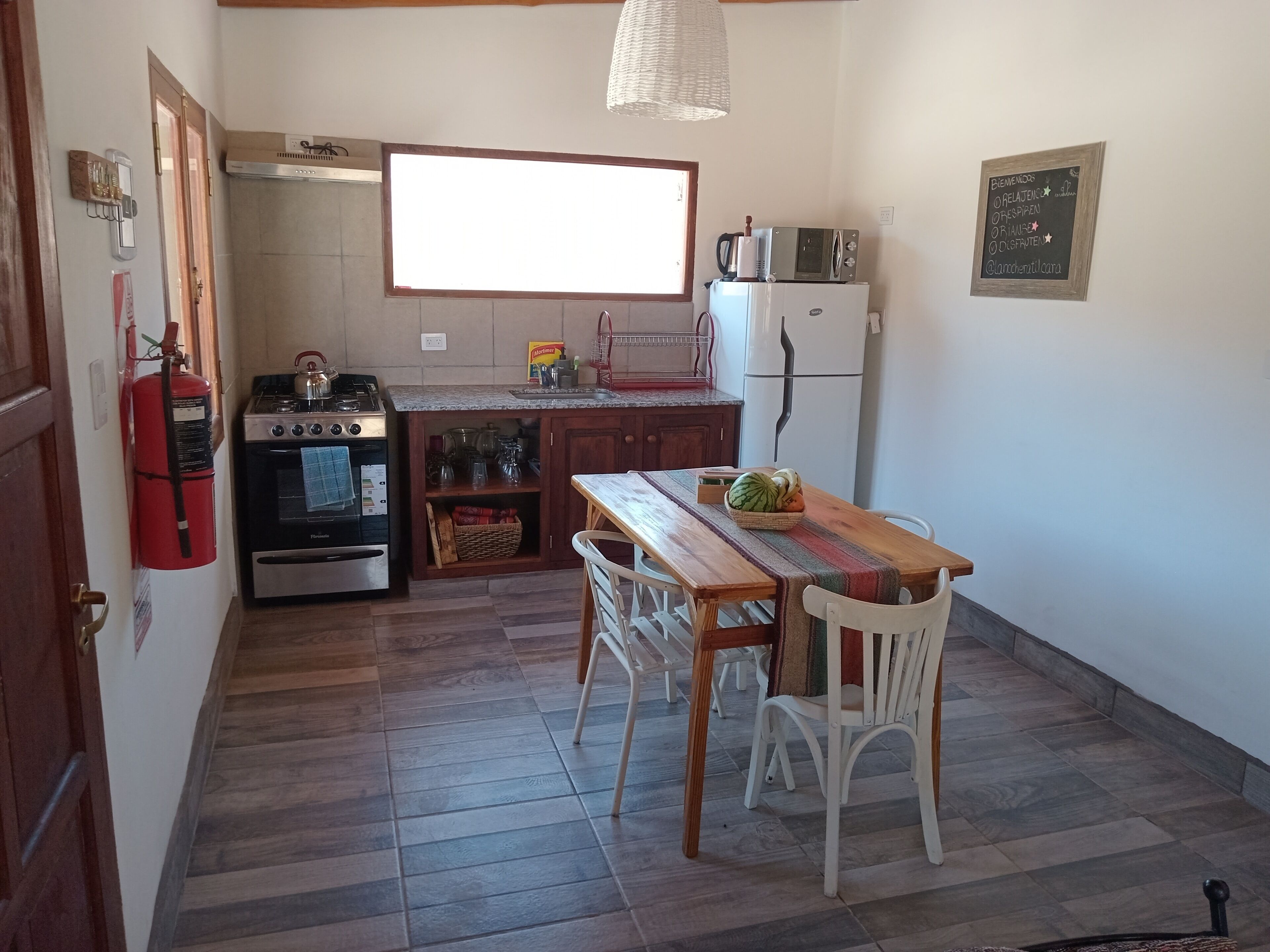 Fridge, microwave, oven, coffee/tea maker