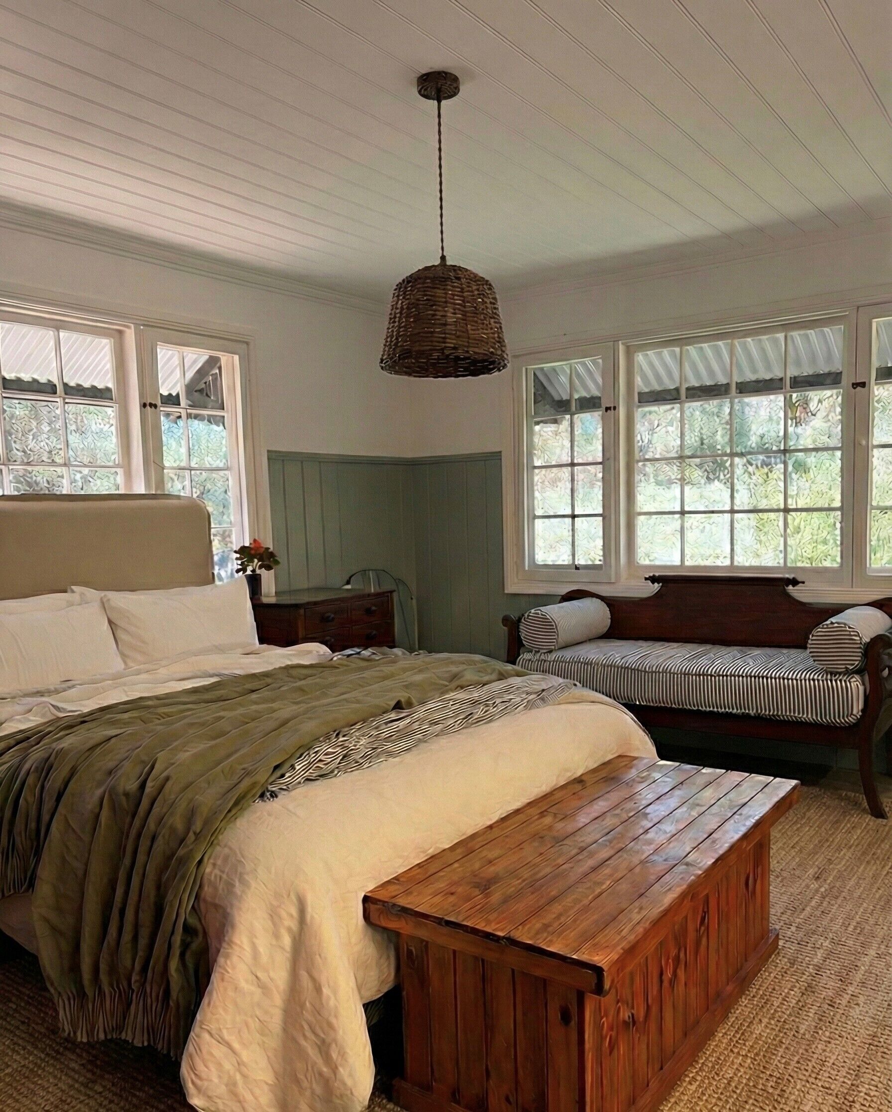 2 camere, una scrivania, ferro/asse da stiro, Wi-Fi gratuito