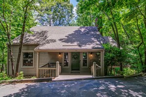 Exterior - Heavenly Mountain Escape in Big Canoe! Golf & Lake (Jasper)