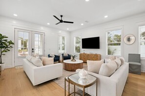TV, offices - Modern Pet-Friendly Retreat for Families w/2 Bunk Rooms | Brand New Pool! (Seagrove Beach)