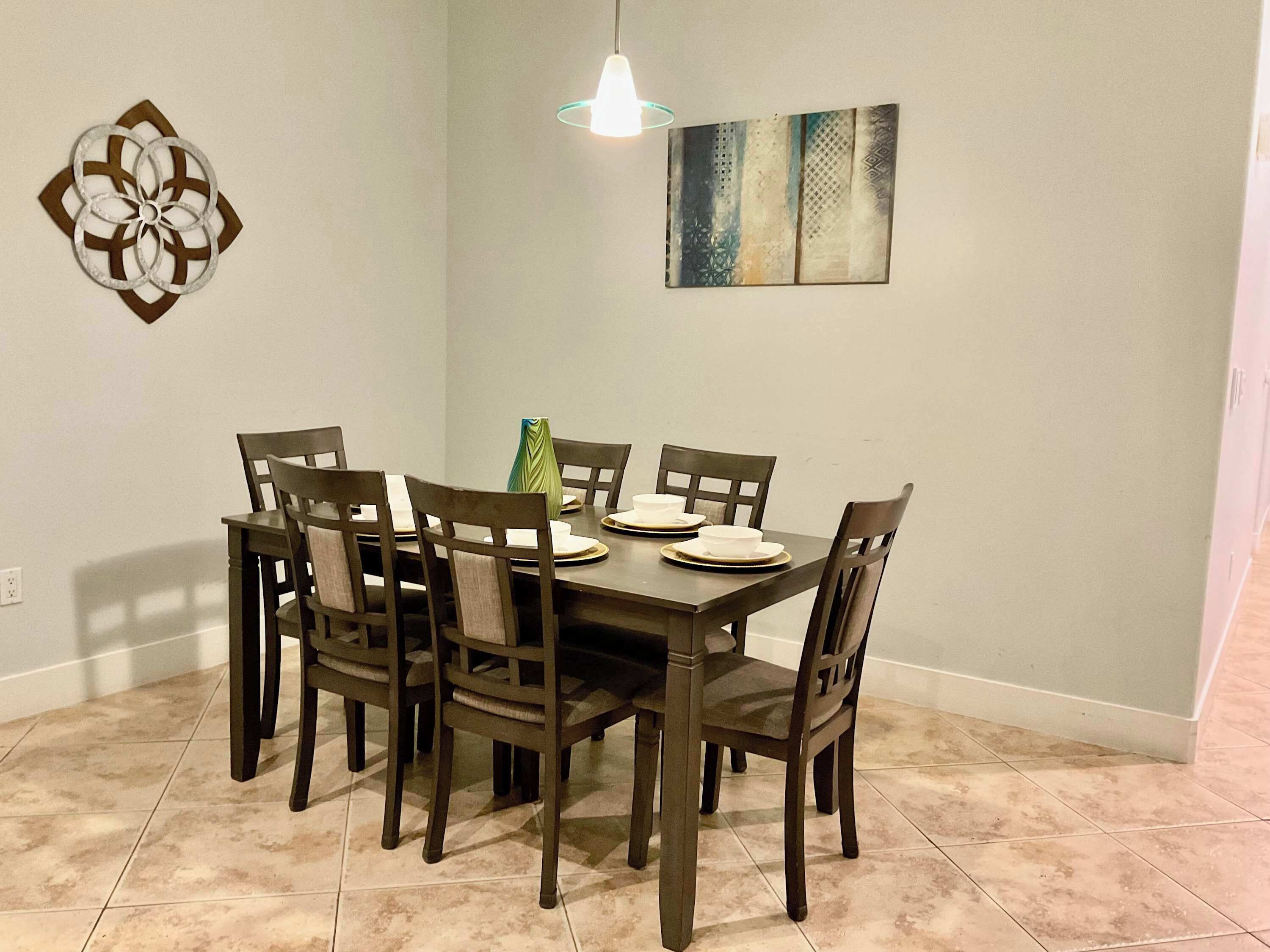 콘도, 침대(여러 개), 발코니 (Diamond Beach Resort) | 다이닝