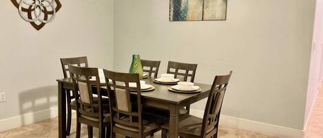 Condo, Multiple Beds, Balcony (Diamond Beach Resort) | Dining