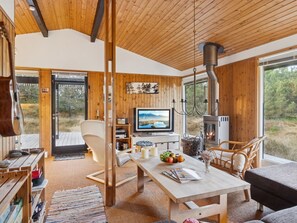 TV, fireplace - "Sarita" - 200m from the sea by Interhome (Sjællands Odde)