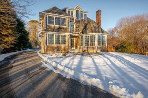 Exterior - Town & Tide Home for 8 (Kennebunkport)