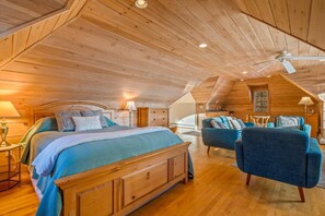 House, Multiple Beds, Kitchen, Garden View (Town & Tide) | 4 bedrooms, individually decorated, individually furnished, bed sheets - Town & Tide Home for 8 (Kennebunkport)