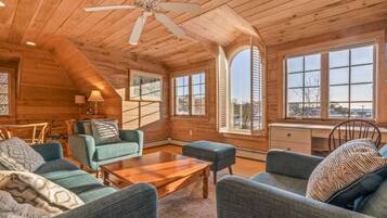 Rumah, Beberapa Tempat Tidur, dapur, pemandangan kebun (Town & Tide) | Area keluarga