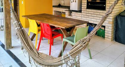 Casa de A-Mar-Elos, 7 min walk from the beach, 2 min drive from Multiparque.