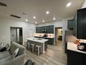 Private kitchen - Spark Getaways: The Garden of Eden with Sauna (Lubbock)