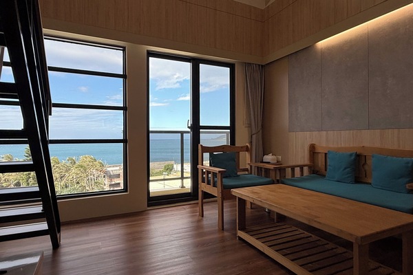 Deluxe Studio Suite, Ocean View | Bahagian dalam