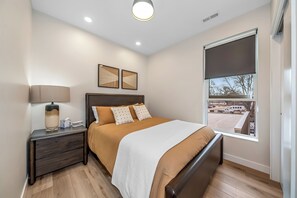 Desk, iron/ironing board, free WiFi, bed sheets