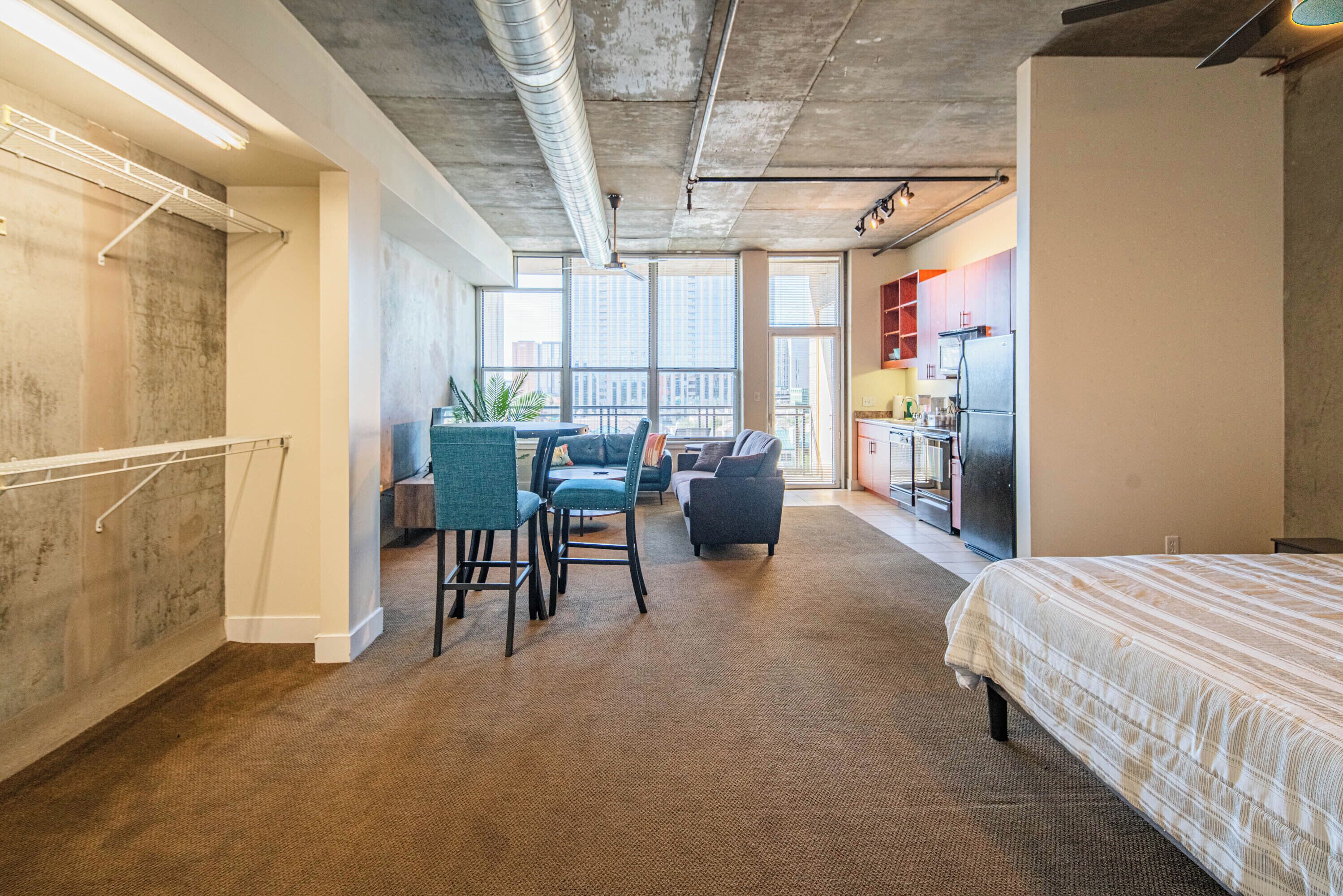 Wi-Fi gratuit, draps fournis